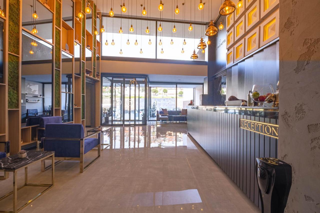 Methishotel Karsiyaka  Exterior foto
